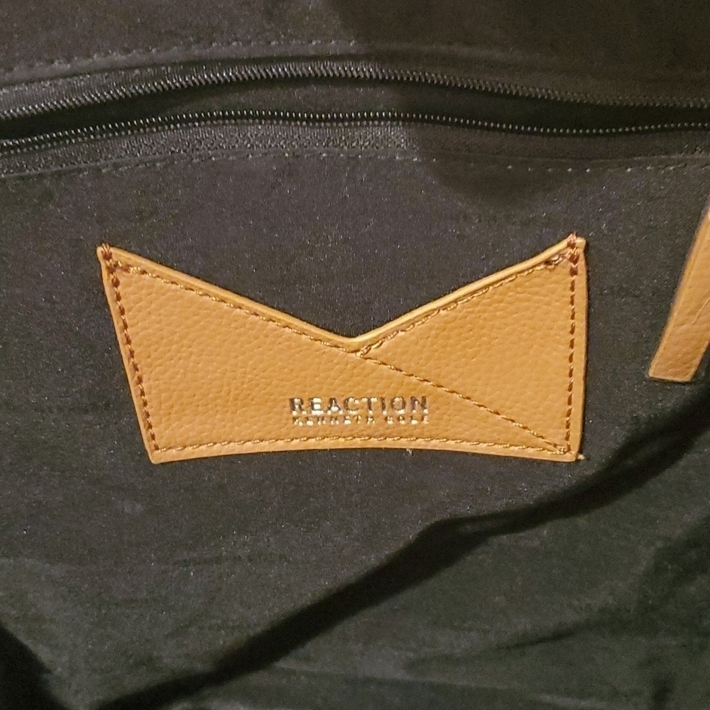 NWOT KENNETH Cole Reaction brown bag (39) - Picture 3 of 4